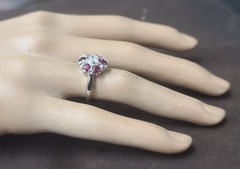 Platinum Vintage Engagement Ring 1.53ct. Natural Ruby Round Shape Diamond