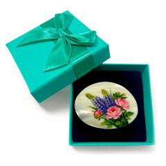 Flowers Mother-of-Pearl Brooch In Gift Box Handmade Decorative Pin Women Girls