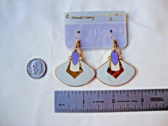 VINTAGE SAMUEL HUANG CLOISONNE RETRO ABSTRACT FAN LAVENDER CREAM & GRAY EARRINGS