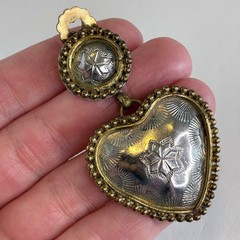 Vintage Heart Earrings Mixed Metal Gold Silver Tone Clip On Statement Elegante