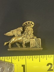 MMA Pendant Pin Lion St Mark Signed Metropolitan Museum Art Estate Jewelry 1984