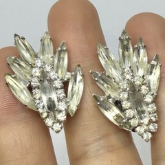 Vtg Clear Navette Rhinestone Silvertone Statement Earrings Clip-on Earrings