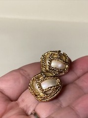 Vintage Carol Lee Earrings Large Statement Button Iridescent Pearl In Gold Cage