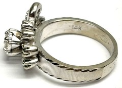 Vintage Solid 14KT White Gold Diamond & Emerald Cocktail Ring US Size 3.75