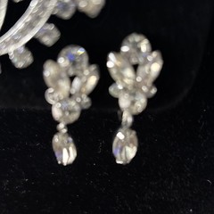 Vintage Eisenberg Ice Rhinestone Brooch Clip Earrings Set WITH BOX Jewelry