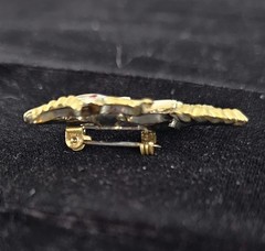 Vtg Nautical Brooch Lot Gold Tone Mother of Pearl Rhinestone Fish Seahorse Cameo
