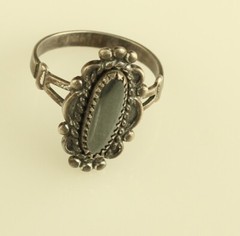 Vintage Sterling Silver Old Pawn hematite ring