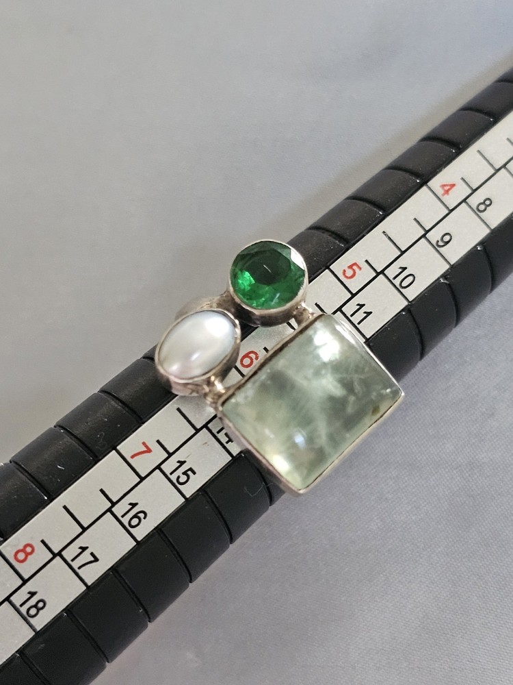 Vintage 925 Sterling Silver Prehnite Pearl Size 6 Ring