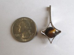 1.5in SMALL VINTAGE STERLING SILVER FINLAND MODERNIST PENDANT TIGER’S EYE ORB