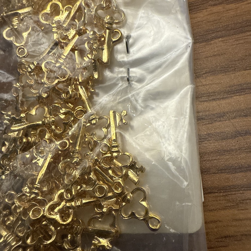 7/8inch gold tone Skeleton Key a lot of approximately 40+