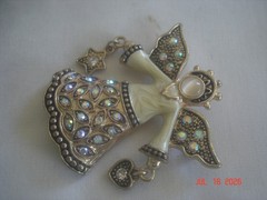 Vtg. SIGNED KC KENNETH COLE ANGEL PIN / BROOCH w/ AURORA BOREALIS RHINESTONES