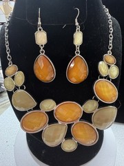 Vintage Necklace and Earrings Gift Set