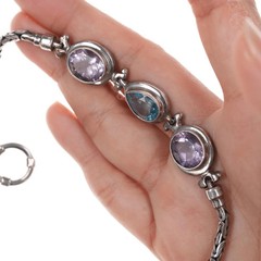 7.75″ Retro Sterling byzantine gemset bracelet