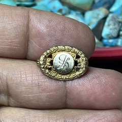 Antique Victorian 10K Yellow Gold Floral Openwork Monogram “S” Oval Brooch Pin