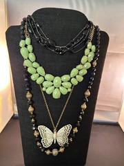 Vintage To Modern Costume Jewelry Lot 100% Wearable Or Resell Necklaces + J24