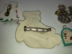 Estate Find VINTAGE Jewelry Lot UNSEARCHED, UNTESTED , THRIFT DONATIONS AS IS
