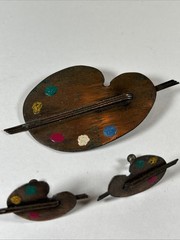 VINTAGE COPPER BROOCH & CLIP EARRINGS ARTIST PALETTE PAINT BRUSHES NICE