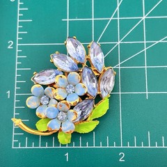 Vintage Flower Brooch Pin Pastel Blue Fancy Rhinestone Enamel Gold Tone Estate