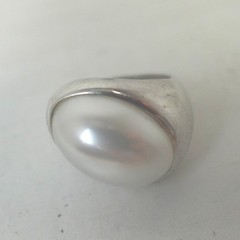 Vintage Modernist Sterling Silver Signet Ring Sz 7.75 Large Oval Pearl Gemstone