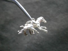 Small Mare & Foal Vintage Solid Sterling Silver Bracelet Charm Pendant 2.0g