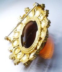 Large & Bold 2&1/2″ Tall Vintage Red Lucite Open-Back Gold Tone Brooch Pin