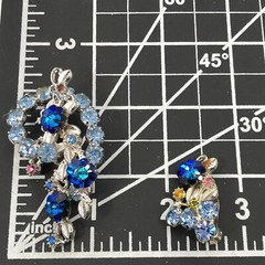 VTG Sky Blue Rhinestone & Aqua Rivoli Cluster Brooch Pin & Clip Earring Set MCM