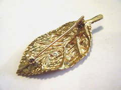 Vintage 1960s Lovely 18K Multi – Tone Gold 2″ Realistic Leaf Brooch Pin 6.6g