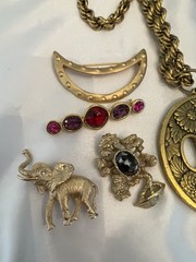 VTG Gold Tone Jewelry Lot ALL SIGNED Napier Marvella Amway AJC Carolee Whiting D