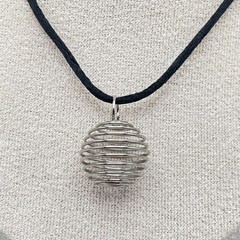 Vintage Y2K Silver-Tone Black Cord Spiral Cage Pendant & Key Chain Set Necklace