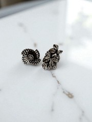 NIB Saint Laurent Crystal Flower Pin Brooch Set Authentic $545