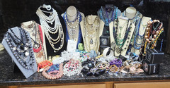 Estate Jewelry Lot 537 pc Signed Unsigned 32 lbs. Vintage to Now Jewelry Lot 21