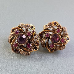 Vintage 1950 -1960 Pinwheel Flower Clip-On Earrings Gold Tone Purple Stones