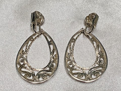 Vintage Jezlaine Fine Sterling Silver Ornate Filgree Scroll Clip Earrings