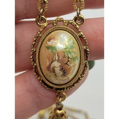 Rare Vintage 1928 Flower Cabochon Pendant Necklace Faux Pearl Barrel Clasp 18″