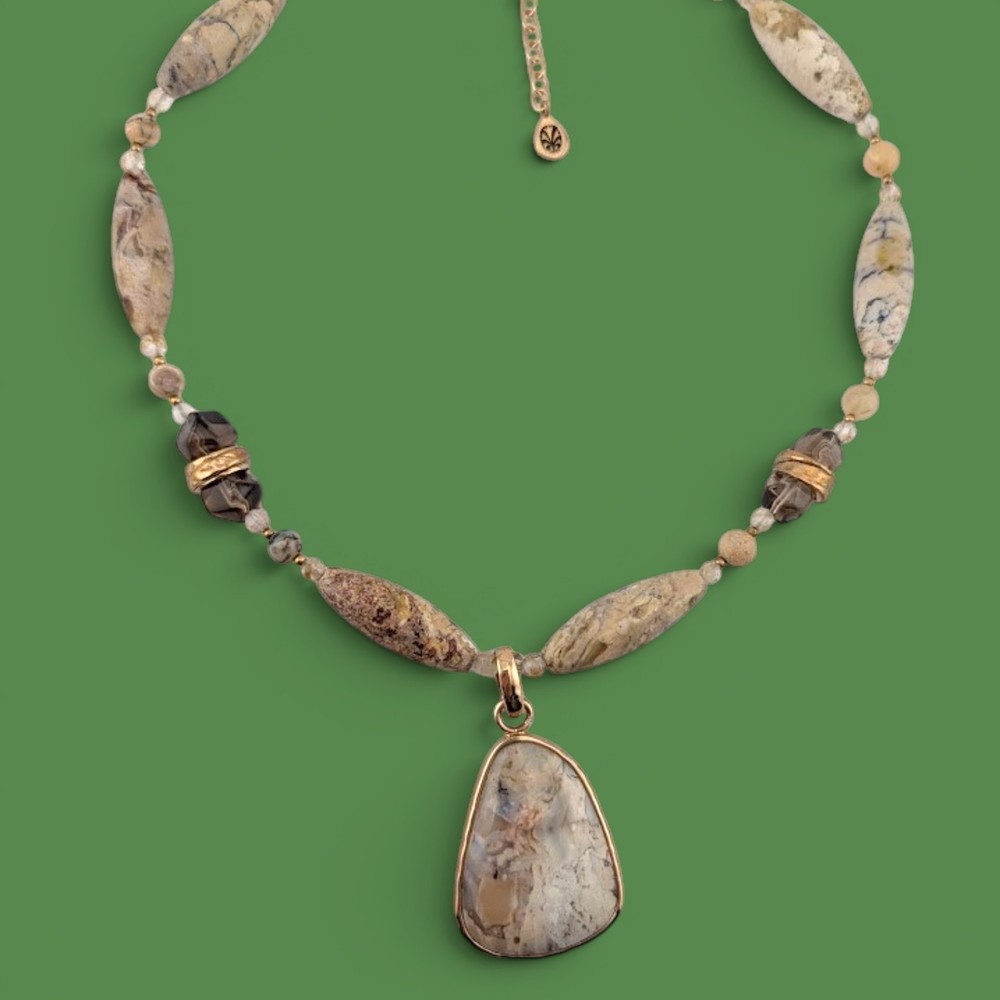 BARSE chunky Jasper (?) Stone Beaded Choker Necklace w/ Pendant 16-18″ B6