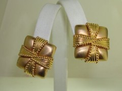 5 PAIR VINTAGE 1970-80’S ERA EARRINGS! ESTATE FIND!