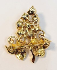 Vintage Estate Faux Pearl Goldtone Grape Brooch