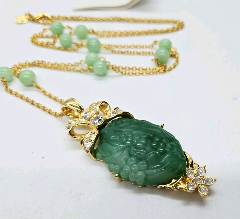 Nolan Miller Necklace Carved Faux Jade Pendant Gold Tone Retired Vintage Rare
