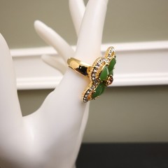 Joan Rivers ring green flower imitation jade clear crystals vintage signed Size7