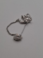 Teapot and Cup Stick Pin Avon 1980’s Silver Color Metal