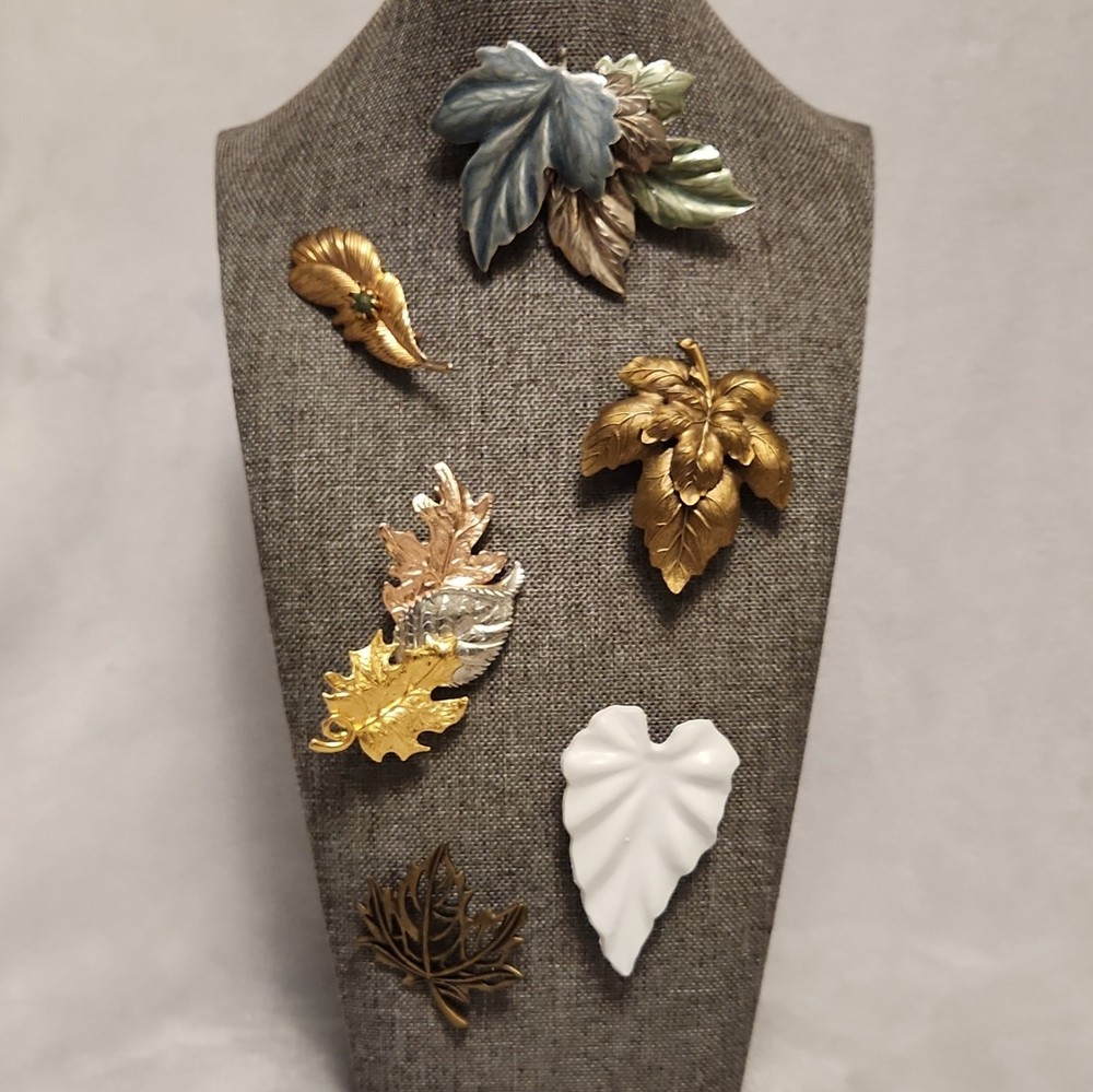 6pc Leaf Brooch & Pin Mixed Lot Gold Tone Metal Enamel White Blue Green