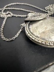 Vintage AEO American Eagle Outfitters Purse Pendant Necklace Snuff Silvertone