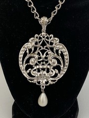 VTG Silver Tone Large Medallion Necklace Faux Pearl Teardrop Accent Avon 1974