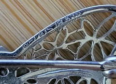Antique 1920s BELAIS BROTHERS 18K White Gold Sapphire Filigree Bow Brooch