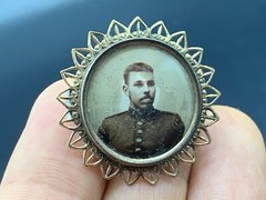 Antique Gold Filled Mourning Soldier Officer Photo Pin Brooch Marked c.1920’s