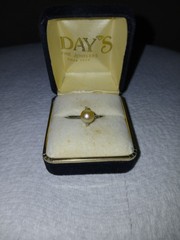 Vintage pearl ring from the early 20th century