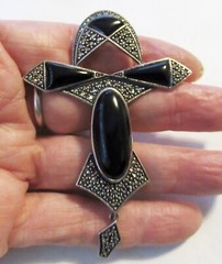 BIG STERLING 3 1/8 INCHES ART DECO BROOCH, SIGNED, MARCASITES & ONYX