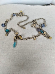 VTG Darcy Lee Gold Tone Multi Color Glass Charm Beaded Chain Necklace