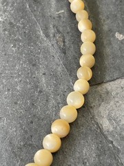 Vintage Necklace Graduated Yellow Natural Stone Onyx Beaded Estate Old Elegant