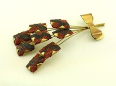 Vintage 1930s Trembler 8 Stemmed Art Glass Bouquet Pin; Disaster Relief